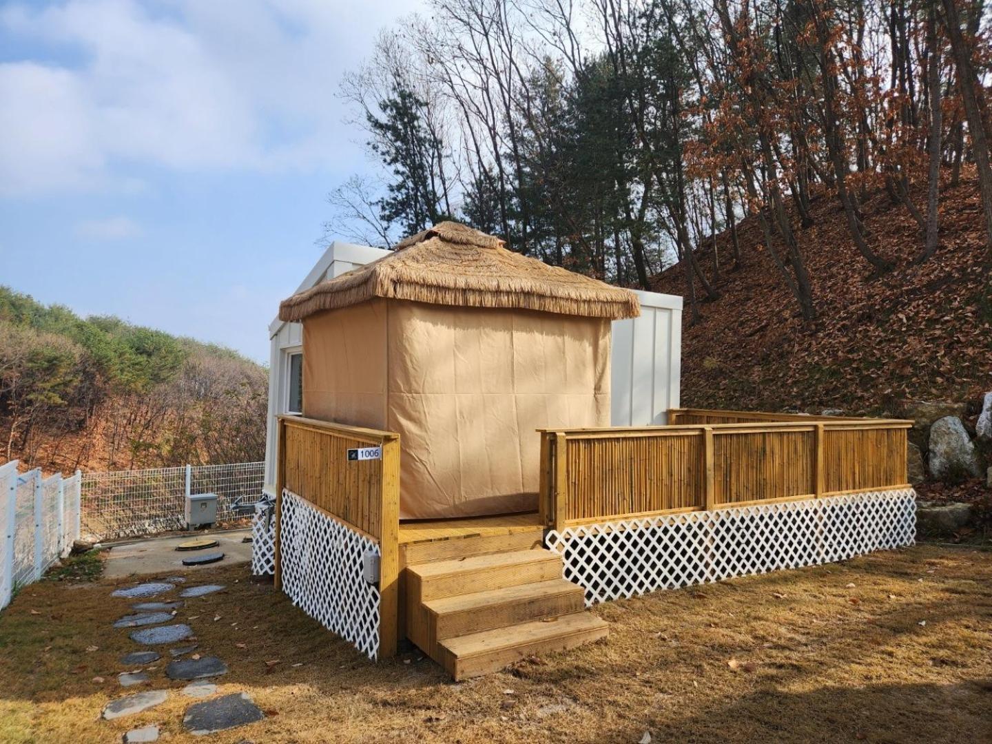 Chuncheon Weolsongli Camp Otel Oda fotoğraf